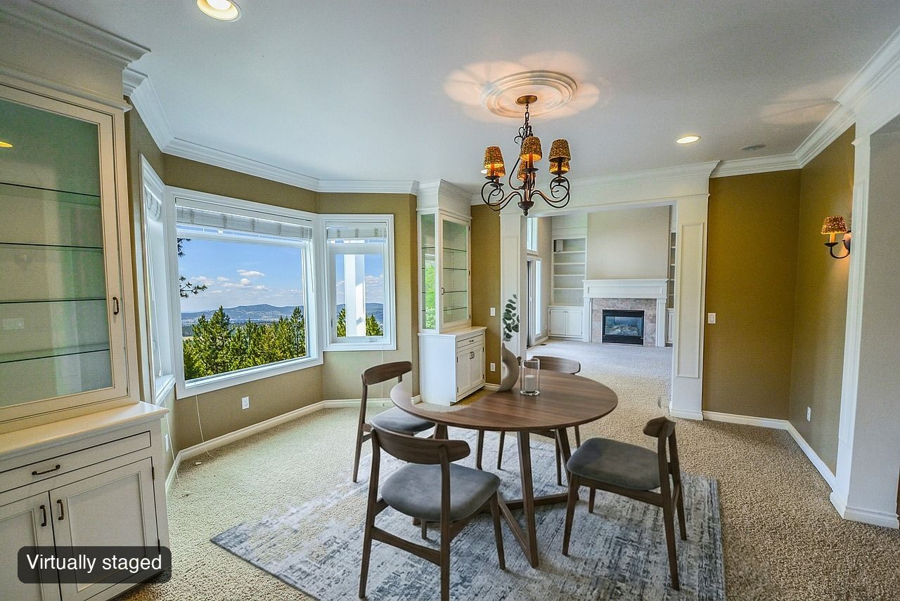 dining room after the edit, with its label